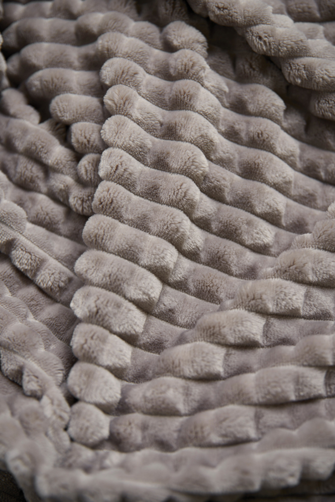 VINGA Branson GRS recycled pet blanket