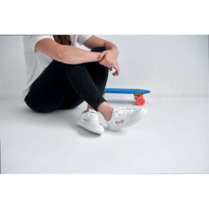 BLANCOS - Sneakers in PU 45